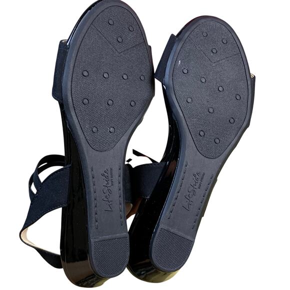 Life Stride YOLO Black Strappy Wedge Sandals Sz 7M NWOT Comfort Stretch Wedgess - Picture 6 of 9